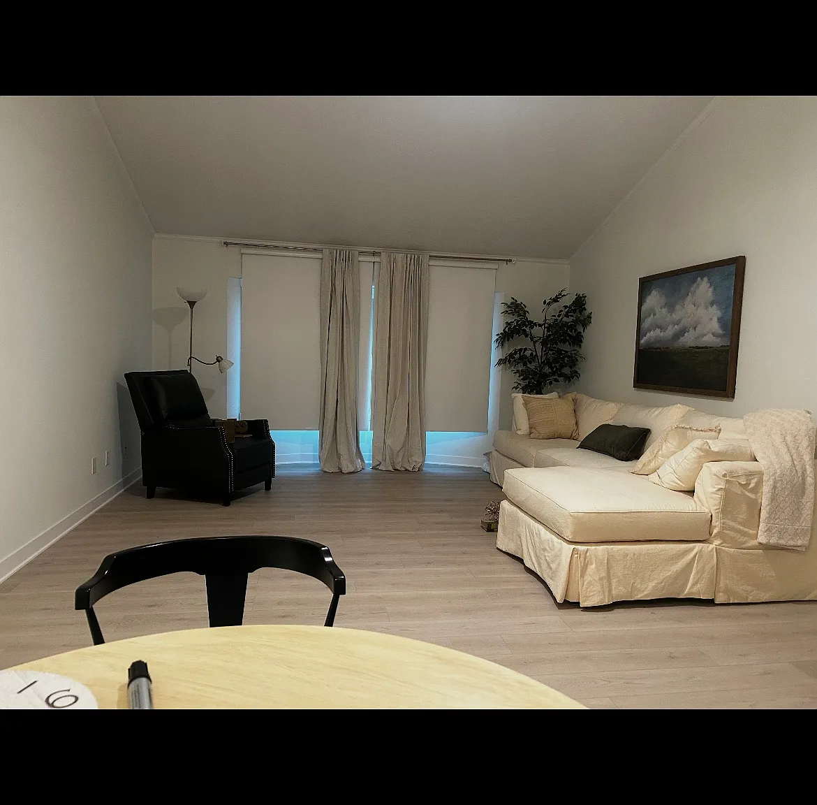 4 bed, 2250 sqft, $4,000 — Photo 3