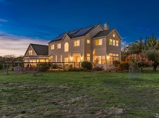 825 Blessing Way, Sebastopol, CA 95472