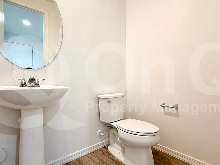 11343 E Upton Ave — Photo 7