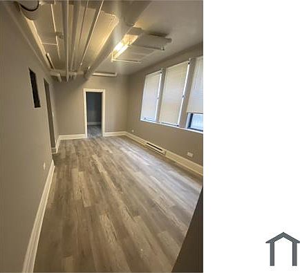 3rd image of 11021 S Vernon Ave #Basement