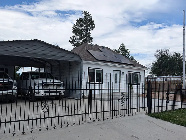 464 2nd Ave — Photo 3