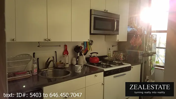 Rented by ZealEstate Group Inc | media 33