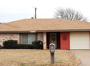 1802 Morris Ave, Sweetwater, TX 79556