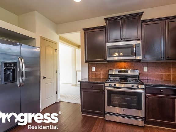 5th image of 600 Ballyshannon Dr