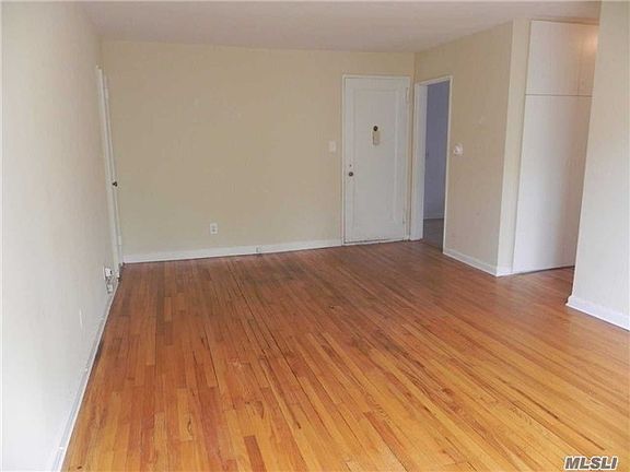5th image of 24 Dolphin Grn APT H2b