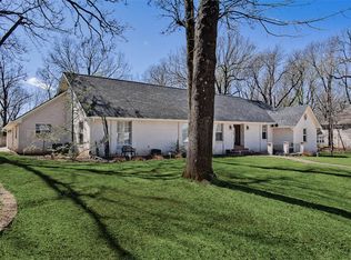 301 Evergreen Dr, Springdale, AR 72764