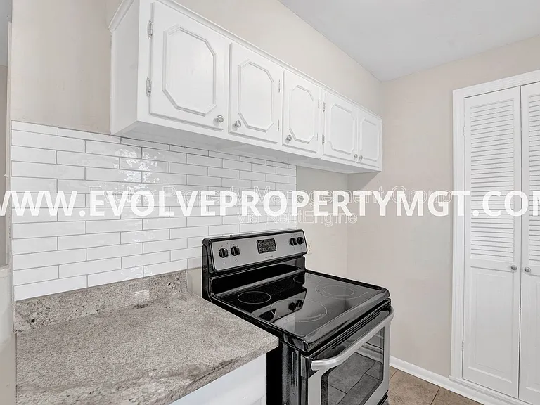 1257 Whitewater Rd — Photo 11