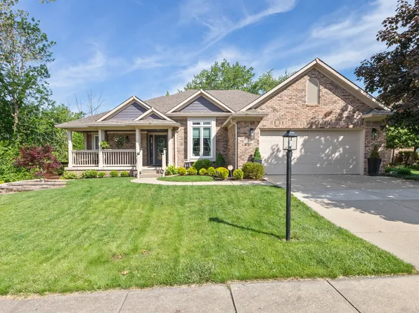 100 Torrey Pine Dr, Brownsburg, IN 46112