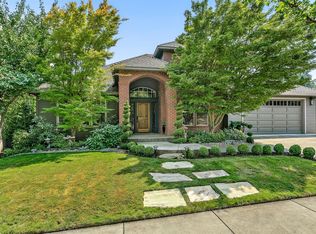 2422 Fox Run, Medford, OR 97504