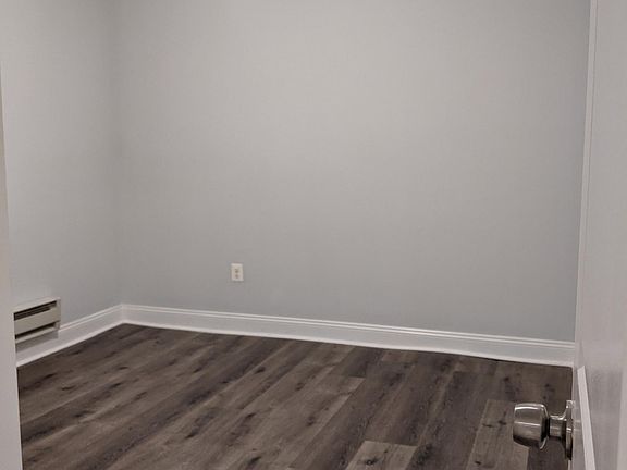 2nd image of 241 W Queen Ln #1F