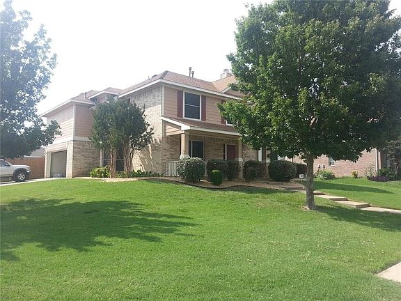 2nd image of 2713 Rocky Creek Dr