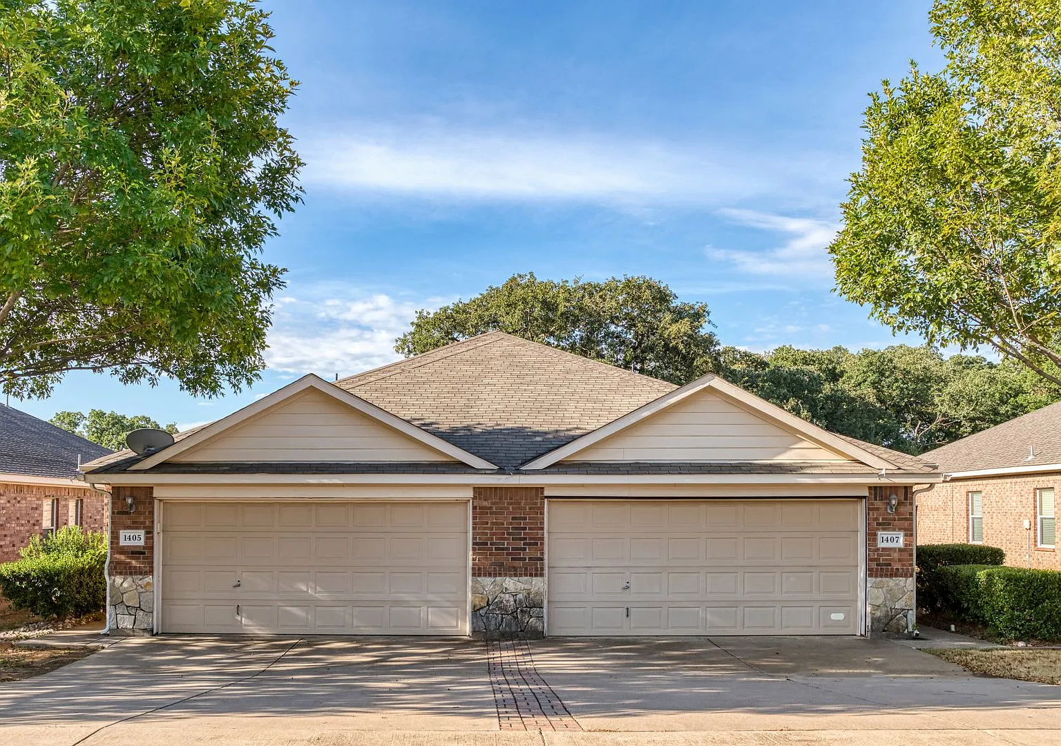1405 Piedmont Drive — Photo 2
