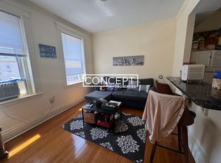28 Queensberry St #6CP, Boston, MA 02215