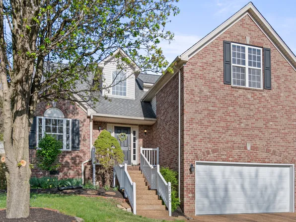 7825 Farmington Pl, Nashville, TN 37221