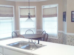 16 Thorne Berry Dr, Hampton, GA 30228