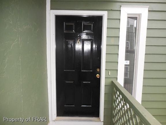 2nd image of 983 Stewarts Creek Dr APT 2