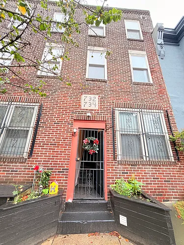 732-734 S 5th St #2 Photo 1