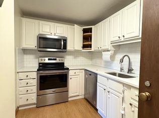 209 Great Rd APT C1, Acton, MA 01720