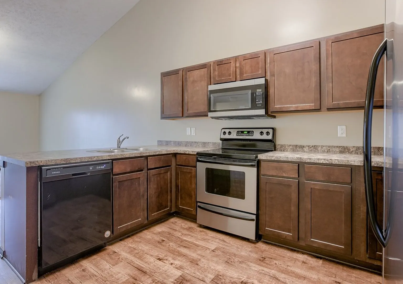 2644-48 W Timberlake Dr — Photo 1
