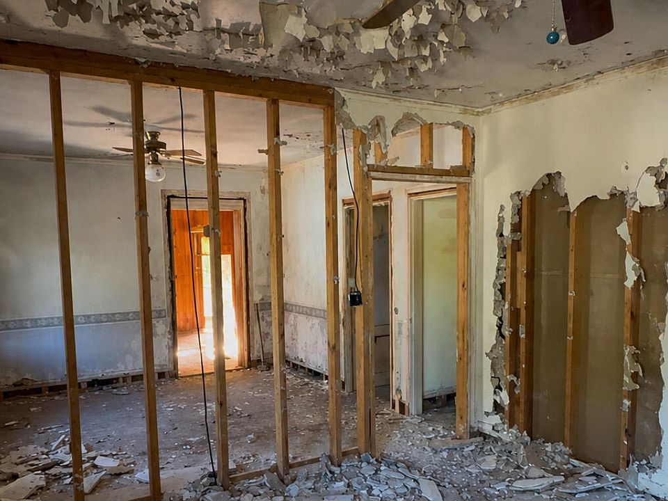 2nd image of 1215 W Thomas Street