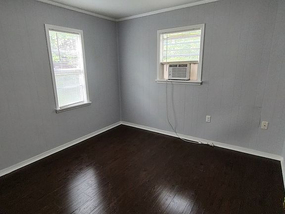3rd image of 67685 Main St APT 5