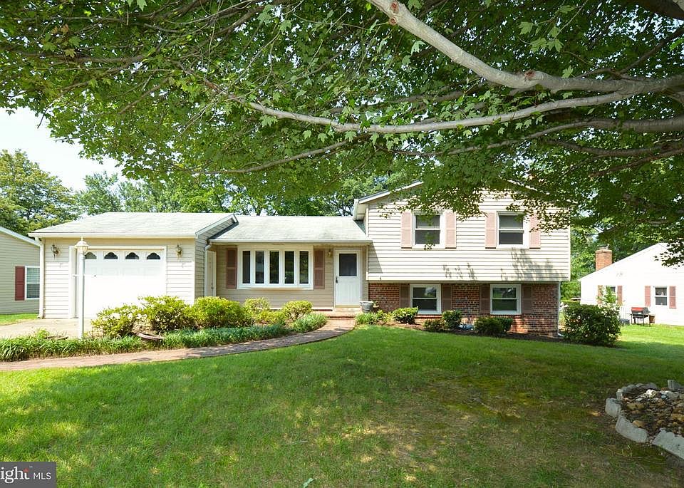 1st image of 5730 La Vista Dr