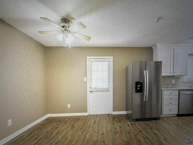100 Wynfield Ln — Photo 5