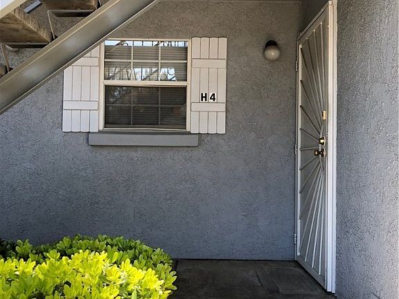 2nd image of 3823 S Maryland Pkwy #4