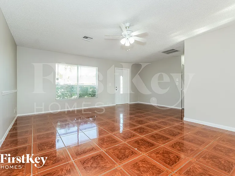 6004 Westfall Rd — Photo 5