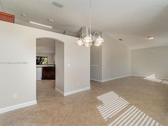 5th image of 6439 NW Faye Ct