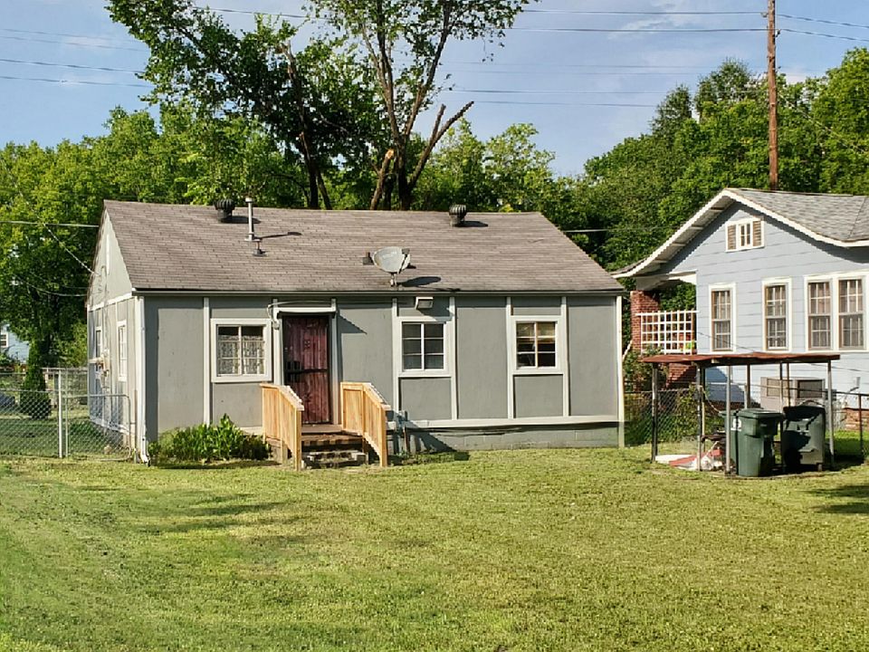2nd image of 2300 Kirby Ave