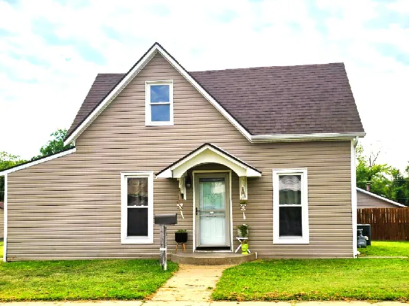529 N Sheridan St, Minneapolis, KS 67467