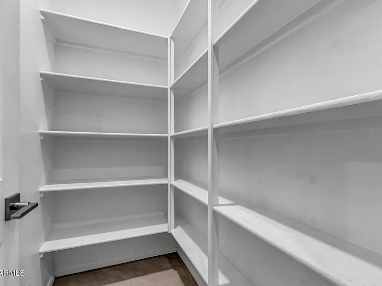 5429 W Lydia Ln — Photo 17