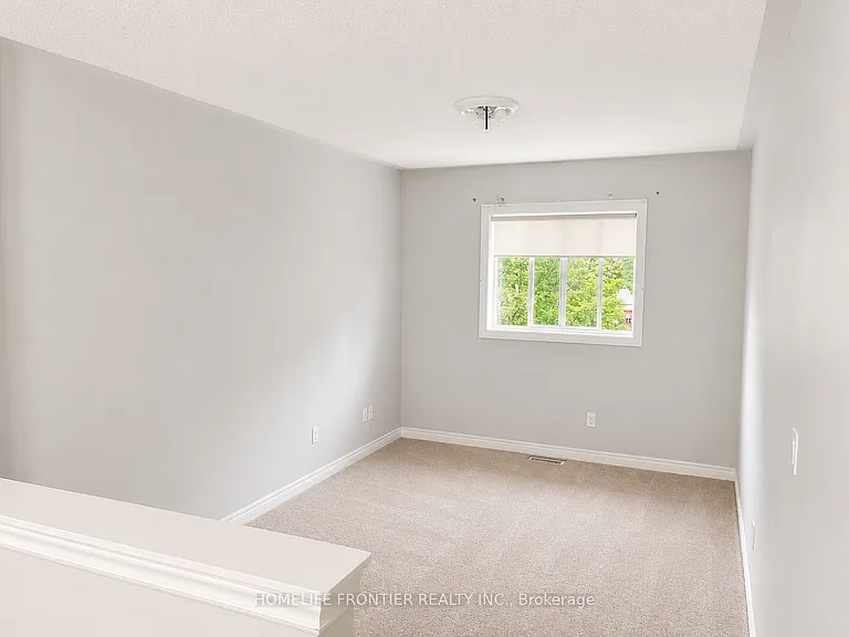 87 Estate Garden Dr — Photo 23
