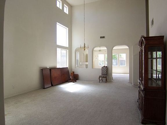 3rd image of 8170 Wyndwillow Way