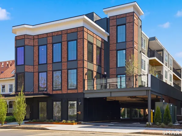 589 Bedford St #301, Stamford, CT 06901