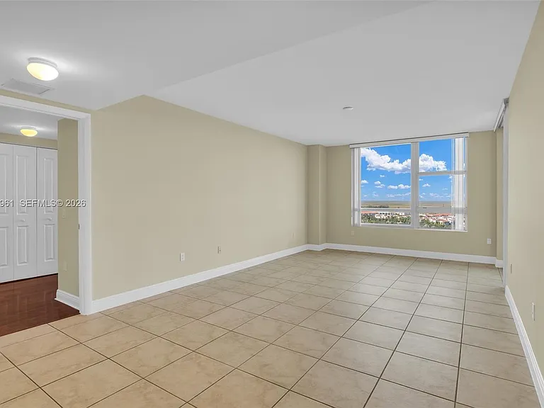 2681 N Flamingo Rd #1903S — Photo 10