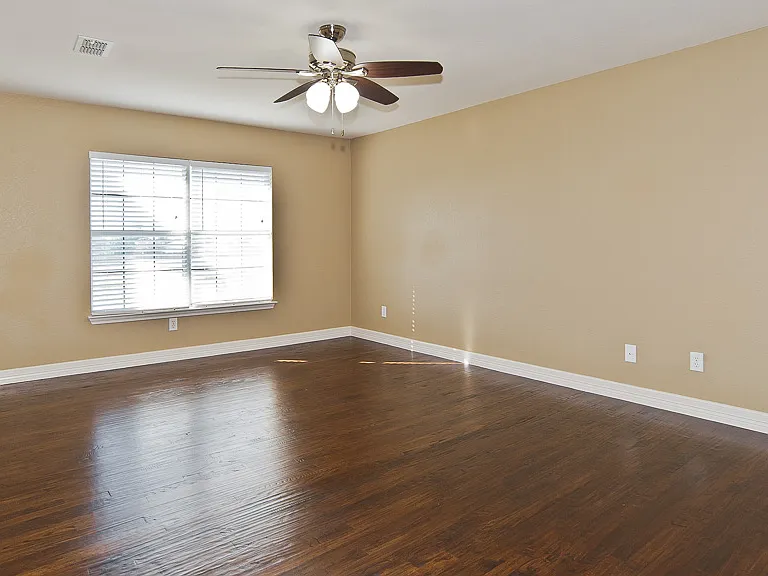 318 Kissimmee Dr — Photo 29
