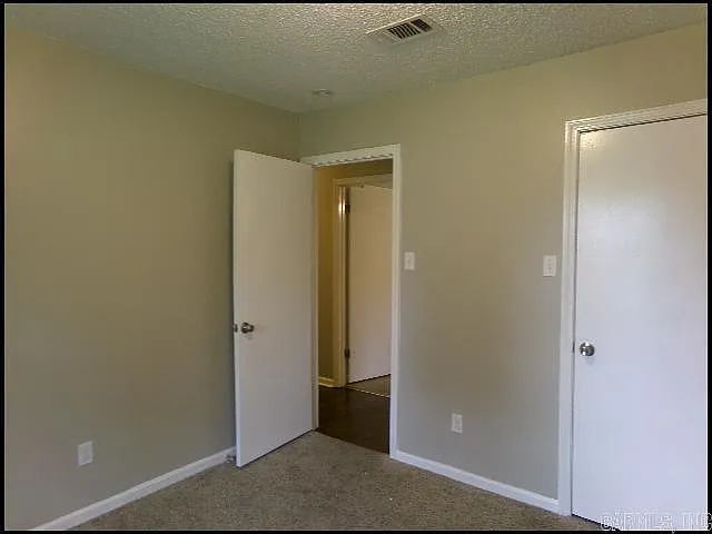 106 Dales Dr — Photo 19