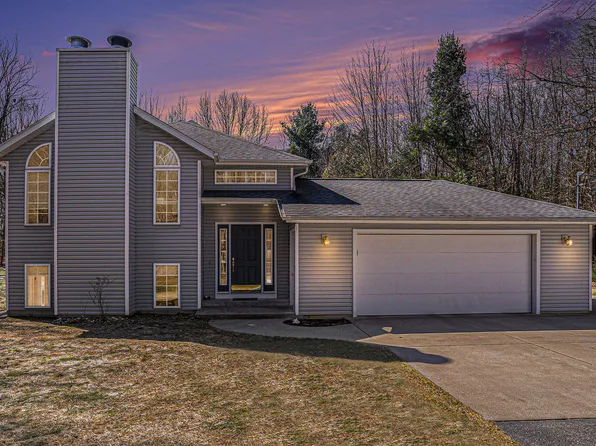 3486 65th St, Saugatuck, MI 49453