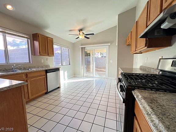 3rd image of 6357 Venus Vale Ct