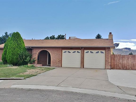 2nd image of 105 Pinehurst Ct