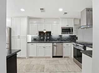 18024 Starboard Dr, Houston, TX 77058