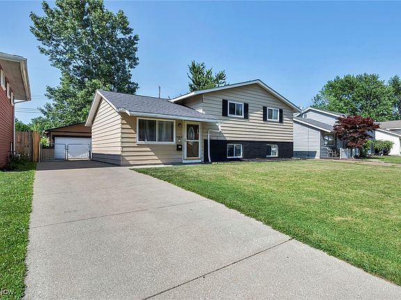 3rd image of 4263 Holl Ave