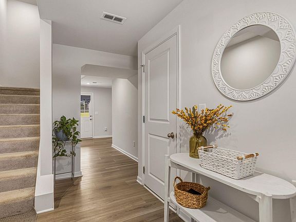 2nd image of 8 Bearmont Trl