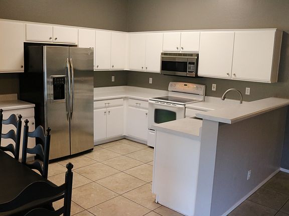 5th image of 2092 E San Tan Ct