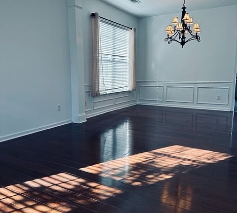 Living Room/Dinig Room