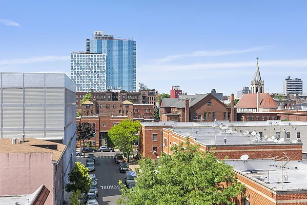 Rented by Compass | media 30