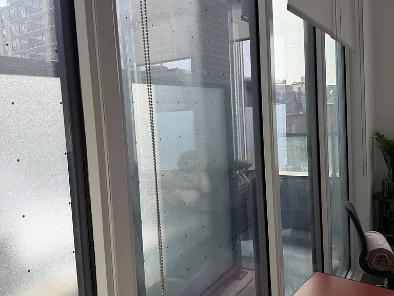 270 Dufferin St #211 — Photo 9