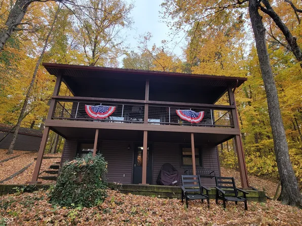 7910 E Oak Dr, Rockville, IN 47872